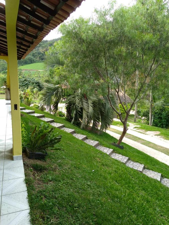 Casa Com Flores Pedra Azul  Exteriör bild