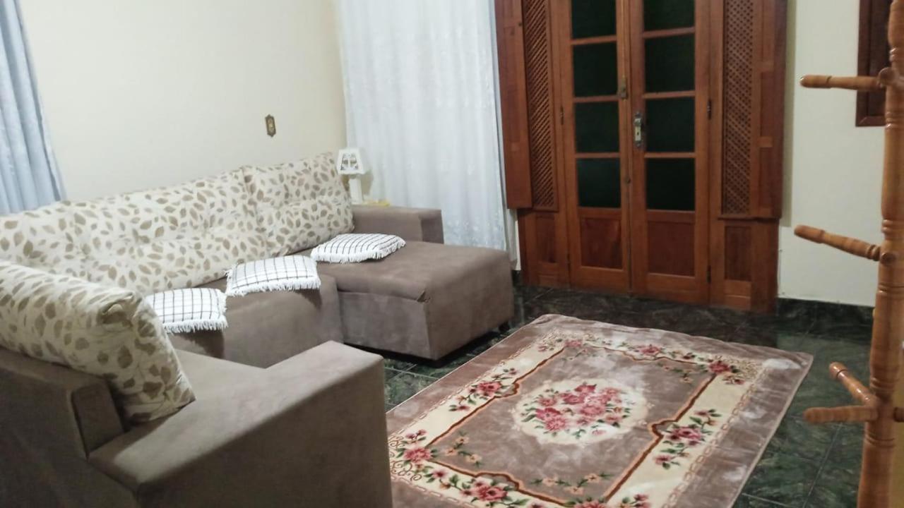 Casa Com Flores Pedra Azul  Exteriör bild